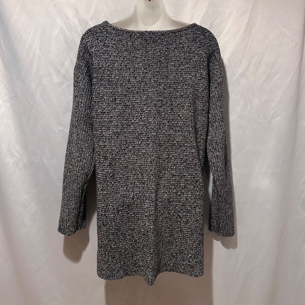 Black and White Boat Neck Sweater Drop Sleeve High Low Hem Size Medium - Picture 4 of 7